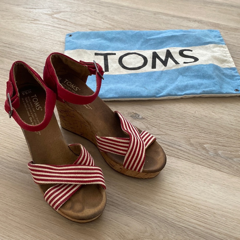 Toms Espadrilles